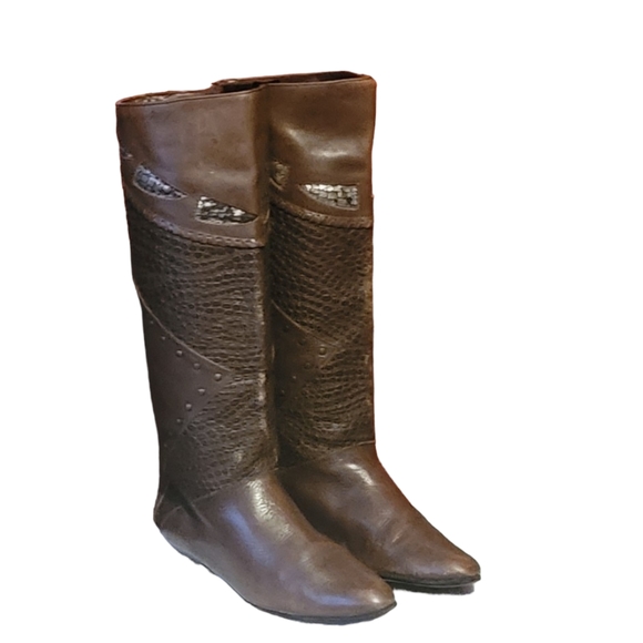 Women Vintage Leather Brown Tall Boots By Footwears Size 8M/Women Pull On Boots/ - Picture 1 of 11